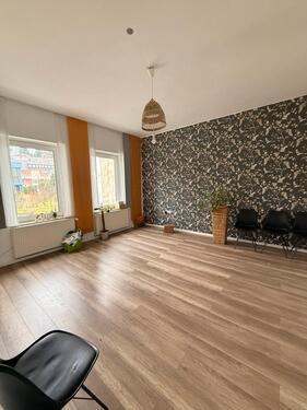 Foto - Schöne 2 Zimmer Wohnung - 850,00&nbsp;EUR Kaltmiete, ca.&nbsp; 72,00&nbsp;m&sup2;