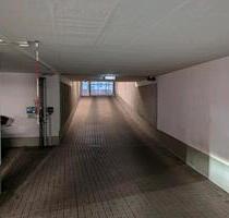 heller Tiefgaragenstellplatz direkt am Eingang Maxfeld Stadtpark - Nürnberg Kleinweidenmühle