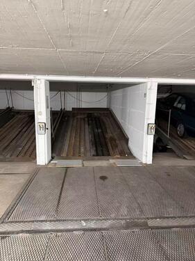 Foto - Ein Stellplatz (Tiefgarage, Duplex) zu vermieten, Starenweg