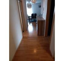 Wohnung in Metzingen - 950,00&nbsp;EUR Kaltmiete, ca.&nbsp; 80,00&nbsp;m&sup2; in Metzingen (PLZ: 72555)