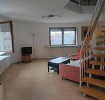 Ein Zimmer ist in einer 3-Zimmer-Wohnung verfügbar. - Herzogenaurach