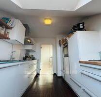 Stilvolle 3.5-Zimmer-Wohnung mit wunderbar geschützter Südloggia - Eisingen