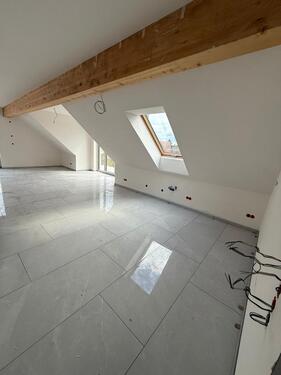 Foto - 3 Zimmer Dachgeschoßwohnung zur Miete in Schaafheim