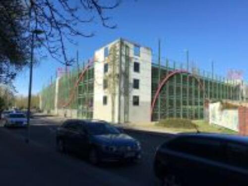 Foto - Parkhausstellplatz in Hennigsdorf