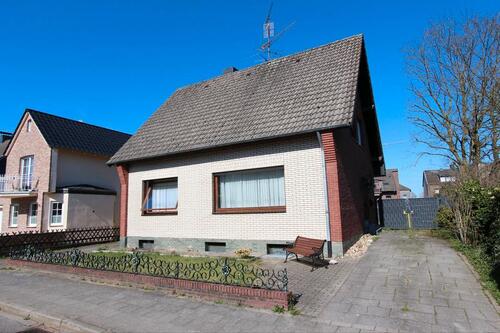 Foto - Freistehendes Einfamilienhaus von Privat