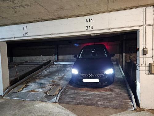 Foto - Tiefgaragenstellplatz in der Friedrich-Ebert-Str. 2