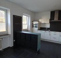 2 Zimmer Wohnung im Villenviertel mit Loggia provisionsfrei - Wilhelmshaven Heppens