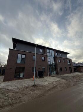 Foto - Wohnen im Neubau: Moderne 3-Zimmer-Wohnung in Aurich-Haxtum
