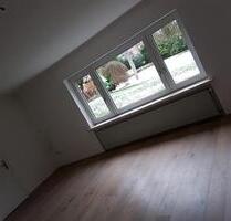 Einliegerwohnung mit 107 qm, EG, 45 qm Terrasse, barrierefrei - Arnsberg Holzen