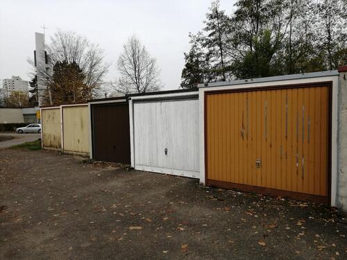 Foto - Einzelgarage zu vermieten - 85,00 EUR Miete,
