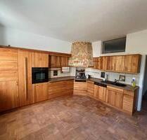 Kernsanierte 3,5-Zi.-Wohnung im Zentrum Schönberg - Erstbezug!