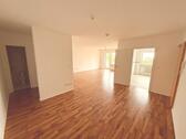 Foto - 3 Zimmer Mietwohnung in Künzell, Balkon, Stellplatz, neue EBK