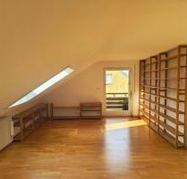 Helle 2-Zimmer-Wohnung mit Balkon in Bad Boll