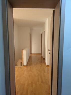 Foto - Maisonette-Wohnung (EGUG) mit großem Garten in Aubing