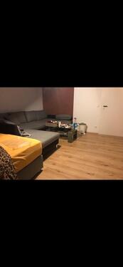 Foto - Wohngemeinschaft- Zimmer - 600,00 EUR Kaltmiete,