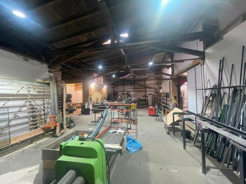 Foto - 350qm Gewerbe lager produktion werkstatt Atelier tischlerei büro