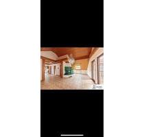 3 Zimmer Dachgeschosswohnung - 1.200,00&nbsp;EUR Kaltmiete, ca.&nbsp; 78,00&nbsp;m&sup2; in Titisee-Neustadt (PLZ: 79822)