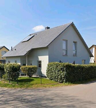 Foto - Großzügiges Einfamilienhaus in Schwerin Warnitz