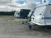 Foto - Wohnwagen Wohnmobil Stellplätze Parkplatz Motorrad Oldtimer