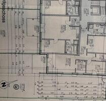 Neuwertige 3 Zimmer Erdgeschosswohnung mit Garten zu vermieten - Schwandorf