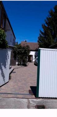 Foto - Haushälfte zu Vermieten - 600,00&nbsp;EUR Kaltmiete, ca.&nbsp; 90,00&nbsp;m&sup2;