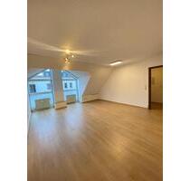 Großzügige und helle 2-Zimmerwohnung im Stadtkern von Bayreuth