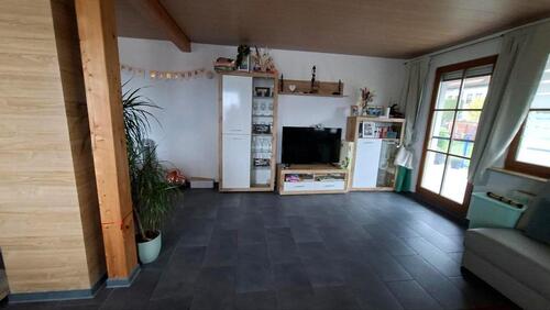 Foto - 4 Zimmer Etagenwohnung zur Miete in Eningen unter Achalm