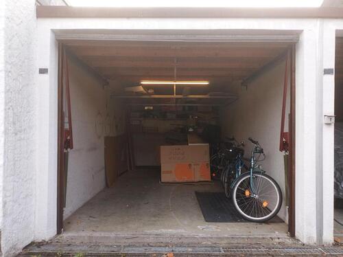 Foto - Garage zu vermieten - 100,00 EUR Miete,