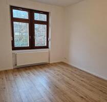 +++ Wohnen hoch über dem Rhein - in Nachbarschaft zur Burg Klopp! 4-Zimmer-Altbauetage mit Dachterrasse +++ - Bingen am Rhein