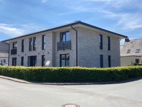 Foto - Hochwertige helle OG Wohnung, 3 Zimmer, 86 qm, großer Balkon