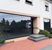 Ladenlokal - 680,00 EUR Kaltmiete, in Gütersloh (PLZ: 33334) Isselhorst