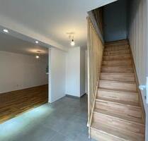 EFH, 5 ZKB, 140qm ,2 Bäder , 2 Parkplätze zu vermieten - Siegbach