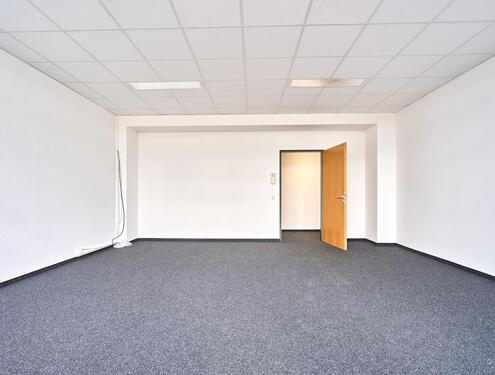 Foto - Bürofläche 71,75 m² mit Personenaufzug & DSL – zum Pauschalpreis ab sofort verfügbar