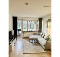 Großzügige 2-Zimmer Wohnung mit Küche und Balkon ins Grüne - Nürnberg