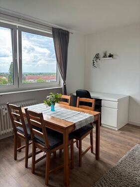Foto - Vollmöbliertes 1-Zimmer-Wohnung mit EBK & südlichen Grünblick