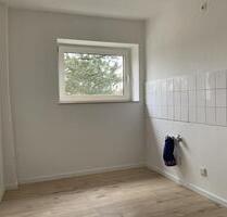 Frisch renovierte 2-Zimmer-Wohnung mit großzügigem Balkonl - Gelsenkirchen Gelsenkirchen-Nord