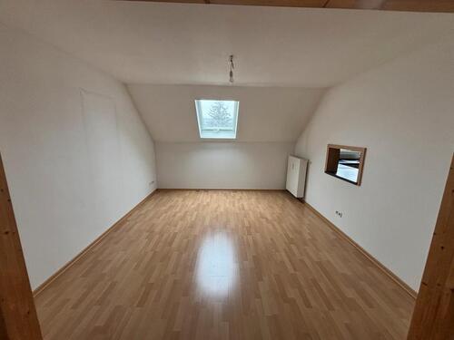 Foto - Dachgeschoßwohnung in Deizisau zur Miete