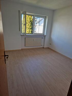 Foto - Etagenwohnung in Essenbach zur Miete