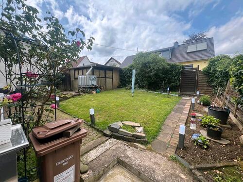 Foto - Einfamilienhaus zu vermieten - 1.400,00&nbsp;EUR Kaltmiete, ca.&nbsp; 120,00&nbsp;m&sup2;