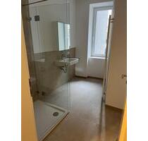 Neu sanierte 2 Zimmerwohnung mit EBK und Balkon - München Neuhausen-Nymphenburg