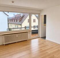1-Zi. Whg. mit Balkon, Küche & Parkplatz nahe Bahnhof Vaihingen - Stuttgart