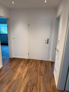 Foto - Helle 3Zi.-Whg. mit Balkon & Fernblick in Mosbach - 800€KM