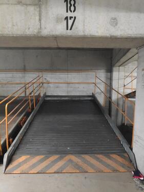 Foto - Ab sofort: Tiefgaragenstellplatz in Unterwiehre zu vermieten. 80€