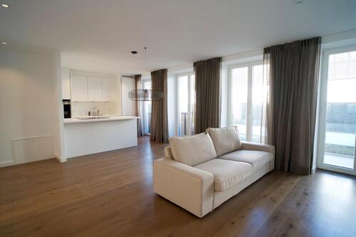 Foto - Moderne teilmöblierte Wohnung mit Balkon am Siglmai