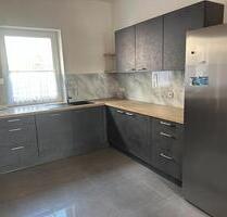 Miethaus mit Garten und Garage - 1.590,00&nbsp;EUR Kaltmiete, ca.&nbsp; 165,00&nbsp;m&sup2; in Bovenden (PLZ: 37120)