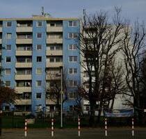 Drei gut vermietete Eigentumswohnungen und Tiefgaragenstellplätze - Grevenbroich Hemmerden