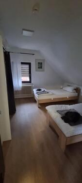 Foto - Haus zu vermieten Firmen Handwerken