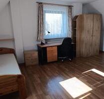 Möbliertes 1-Zimmer-Apartment inkl.Stellplatz-ideal für Studenten - Erlangen Alterlangen
