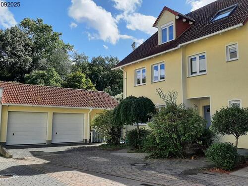 Foto - Bezugsfertiges Einfamilienhaus 'Stil Stadtvilla'