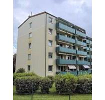 4-Zimmer-Wohnung mit Balkon - 300.000,00 EUR Kaufpreis, ca. 93,00 m² in Worms (PLZ: 67549) Westliche Vororte 4-Zimmer-Wohnung mit Balkon - 300.000,00 EUR Kaufpreis, ca. 93,00 m² in Worms (PLZ: 67549) Westliche Vororte